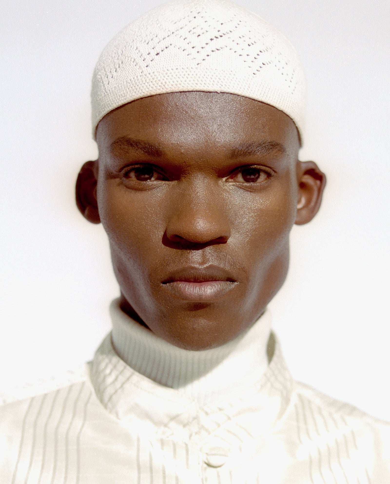 perennial editorial mens - jesse navarre vos